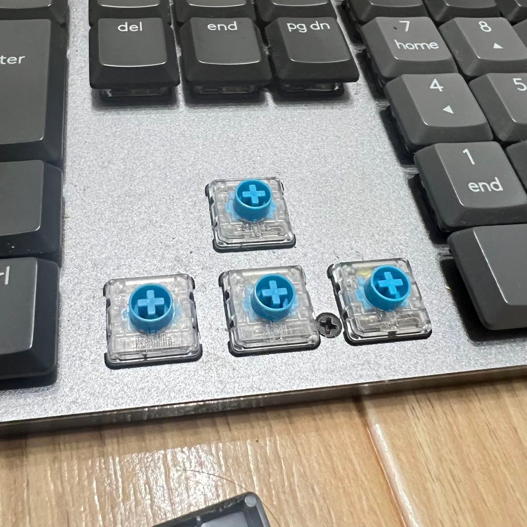 ロジクール mx mechanical 青軸 テンキーあり