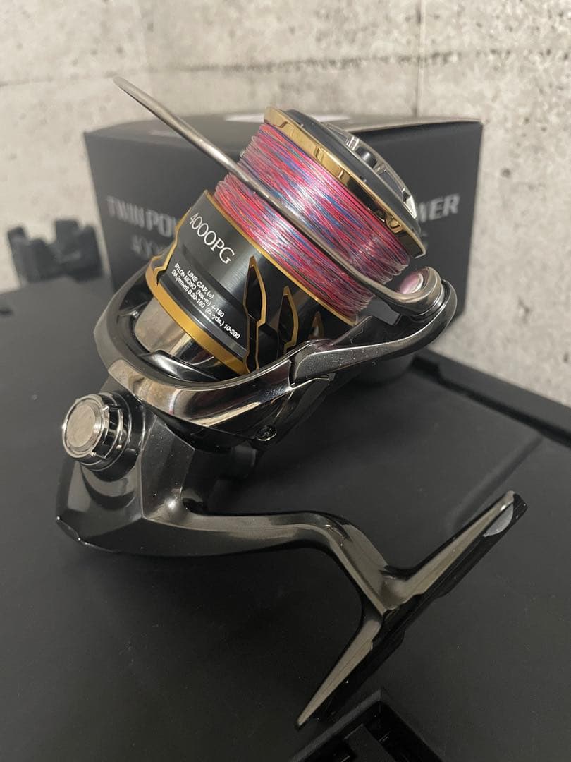 【美品】シマノ 20ツインパワー 4000PG（機関良好）