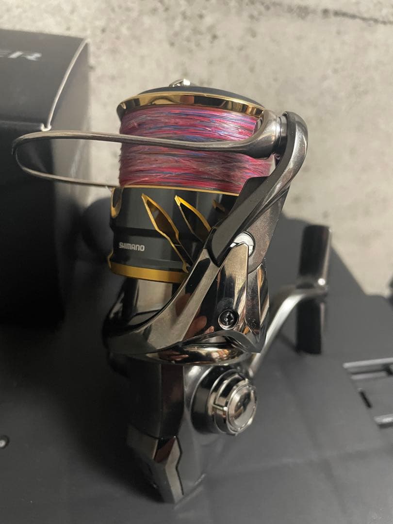 【美品】シマノ 20ツインパワー 4000PG（機関良好）