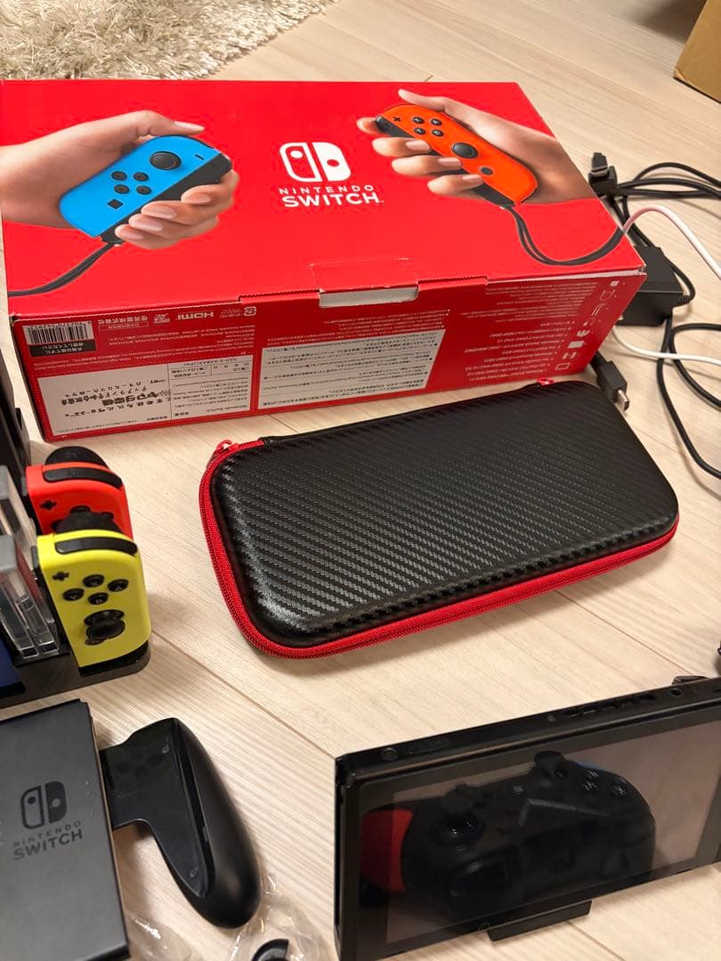 Nintendo Switch 本体　国内正規品　その他おまけあり　動作確認済み