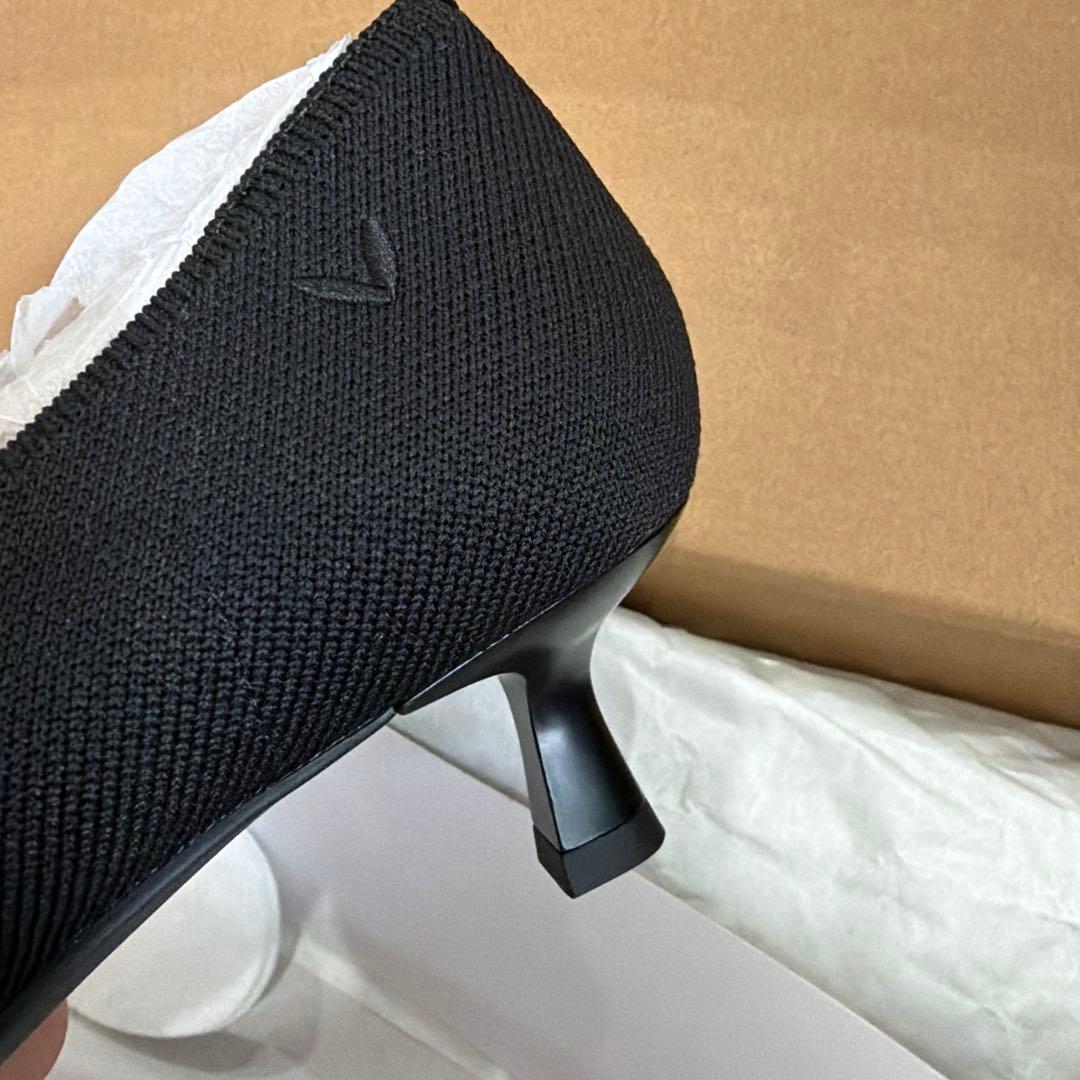 VIVAIA Scarlett]ポインテッドトゥ キトゥンヒール パンプス