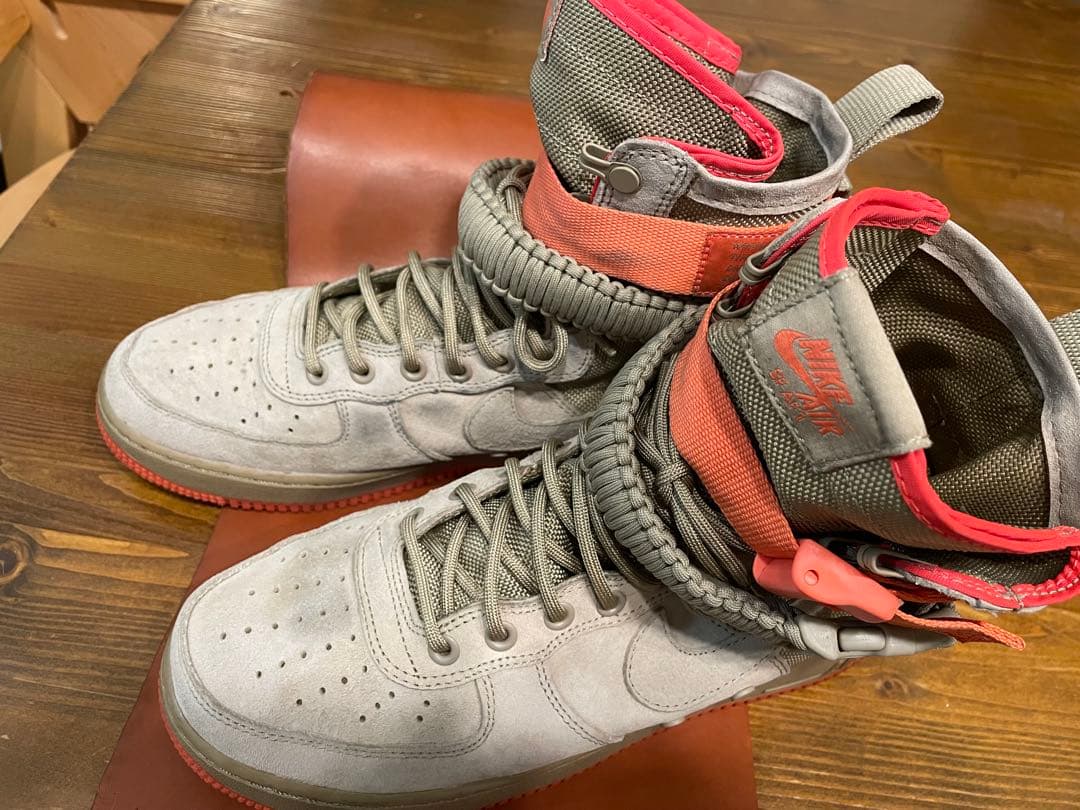 ナイン　Nike スペシャルフィールドAir Force 1