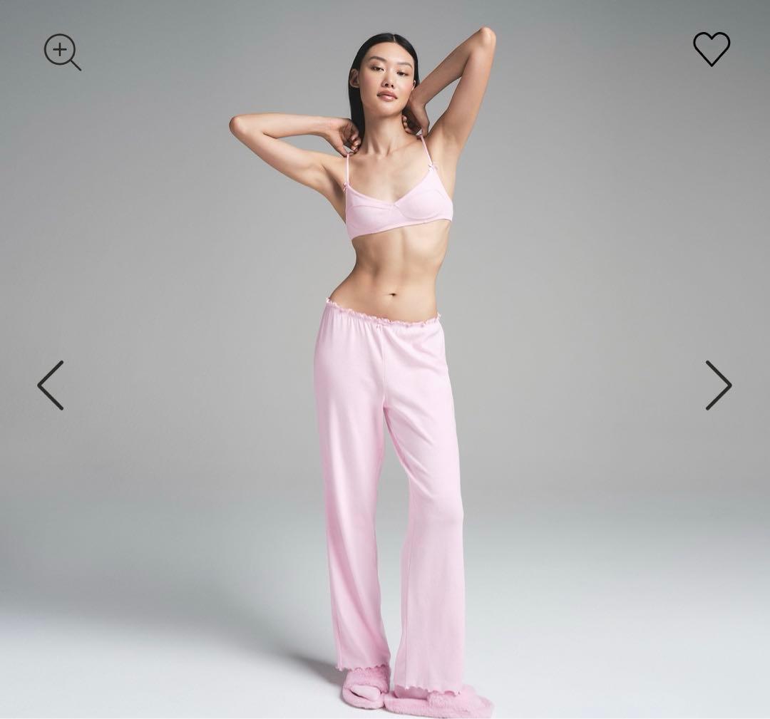 ルームウェア・パジャマ SKIMS LOGO POINTELLE STRAIGHT LEG PANT