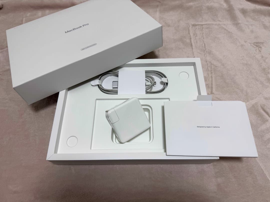 美品! Macbook Pro 14インチ M1 Pro 16G/512GB