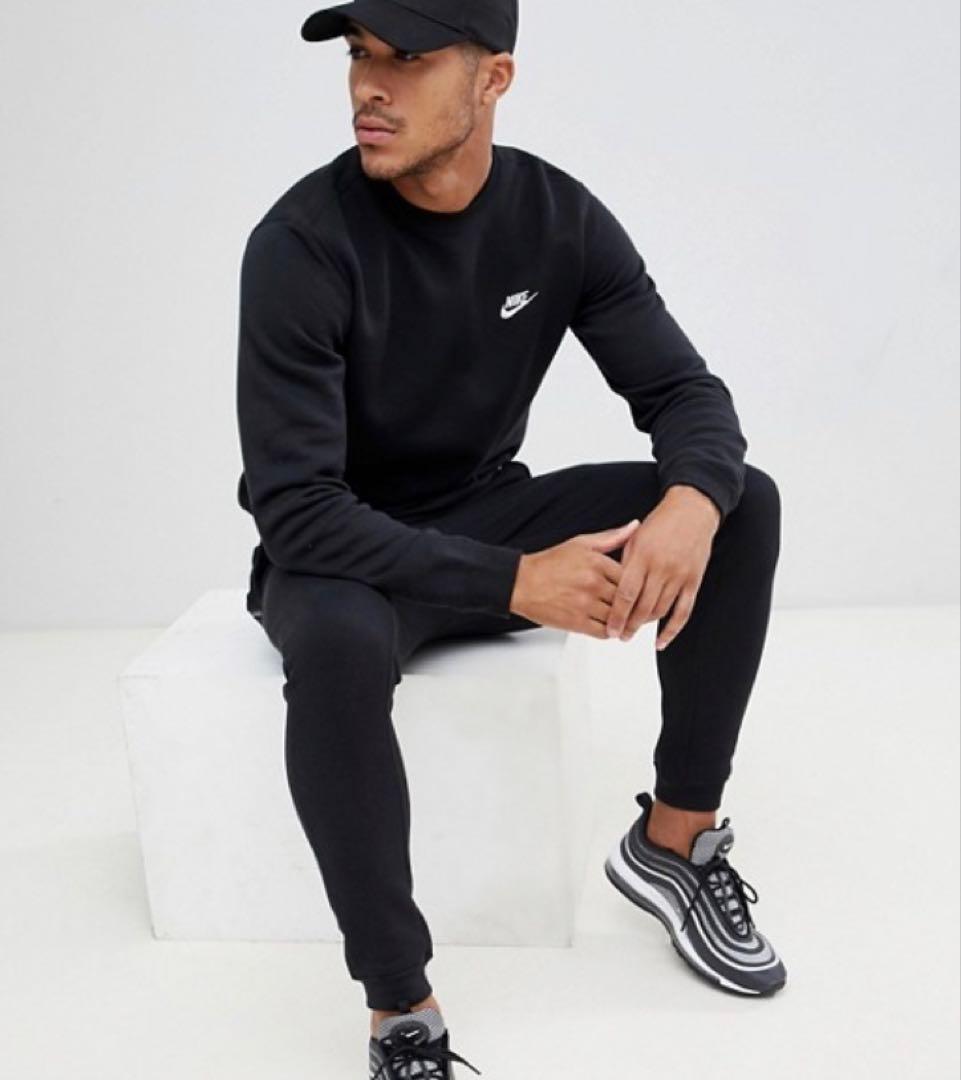 新品 ナイキ フレンチテリー クルー トレーナー ブラック Ｓサイズ 送料無料