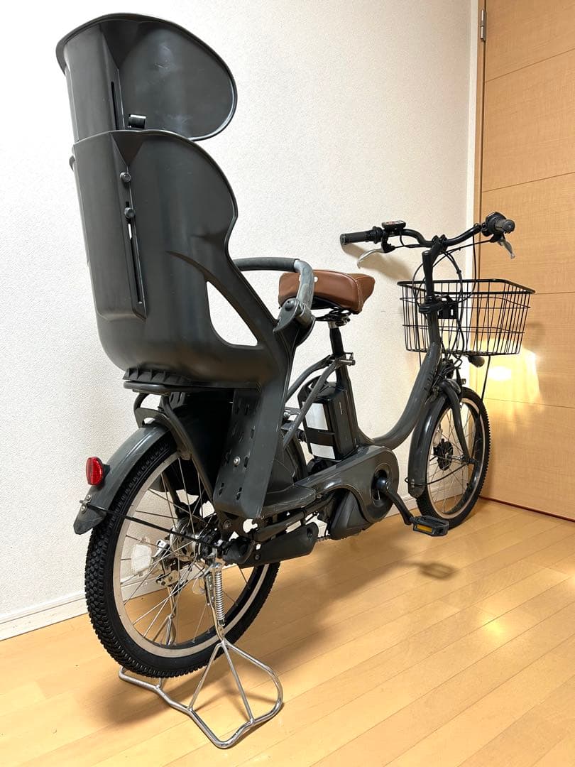 電動自転車　横浜　ブリヂストン　ビッケ　20インチ 前後タイヤ新品　子供乗せ
