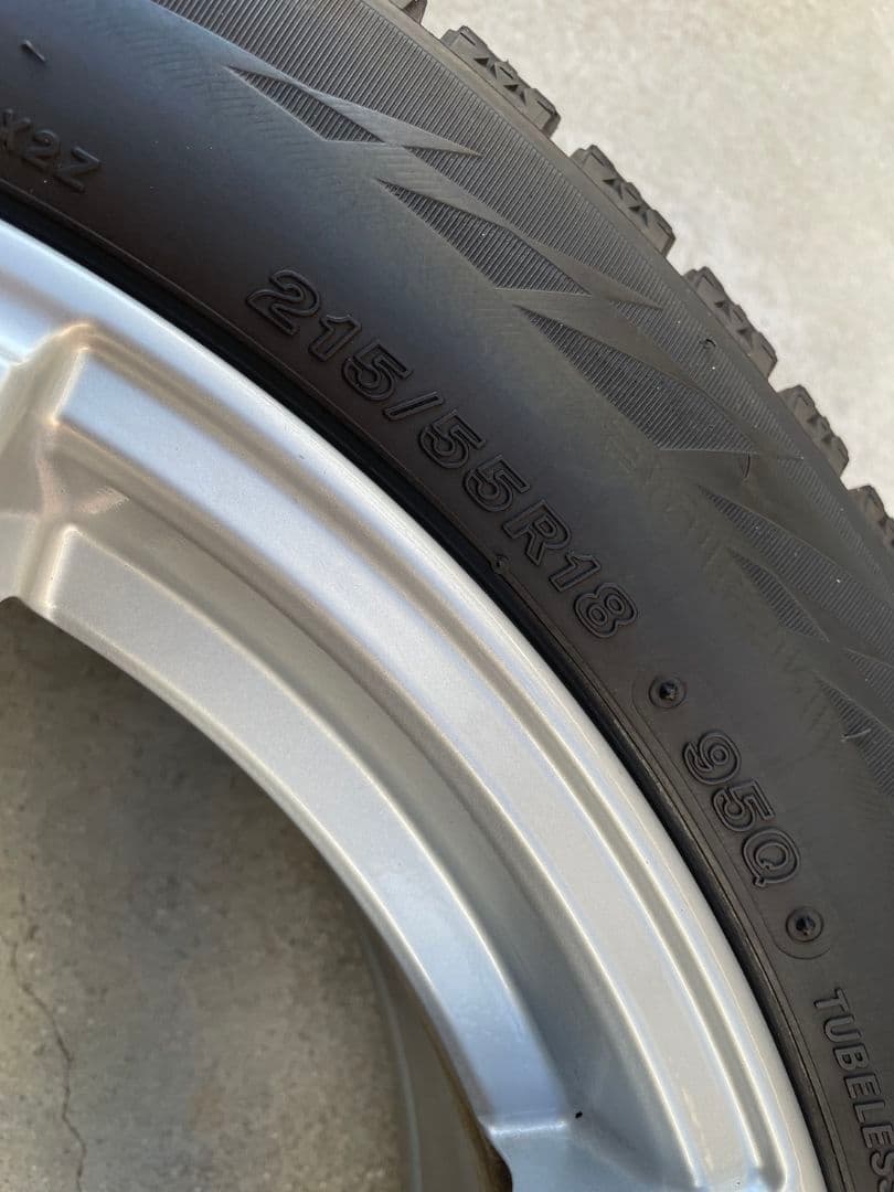 ボルボV60CC用　スタッドレスタイヤとホイールセット　1本売りです。