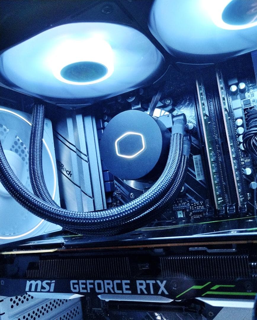 ゲーミングPC/Ryzen9 3900X/RTX2080/メモリ32G/水冷