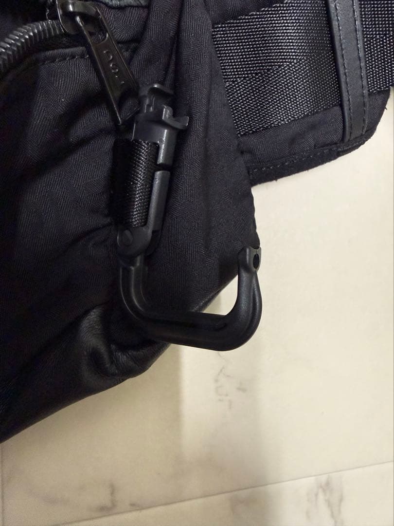 O*6様 DIESEL ディーゼル X09720 P5187 H6851 ボディ