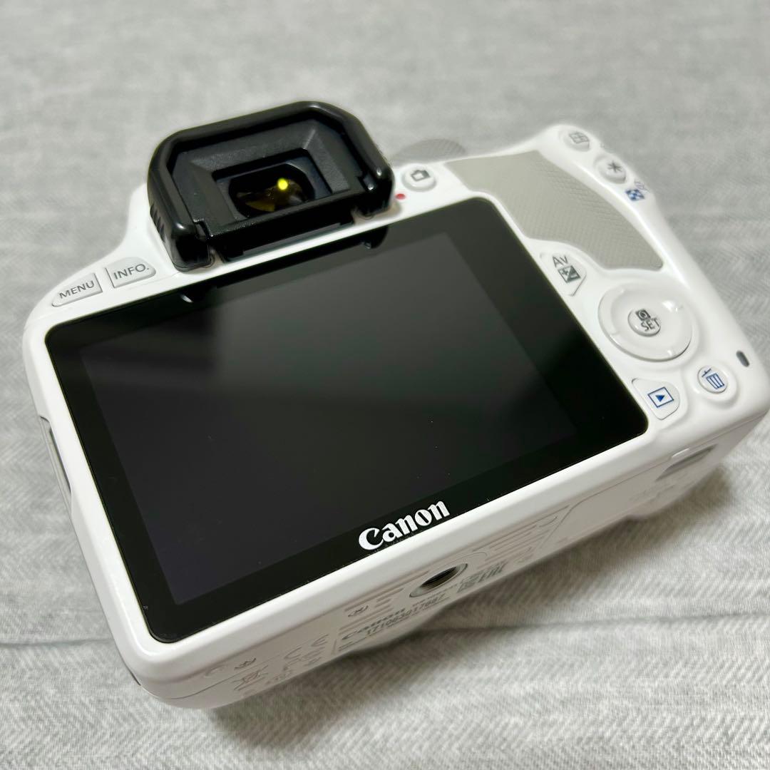 Canon EOS Kiss X7 ダブルレンズキット II ホワイト