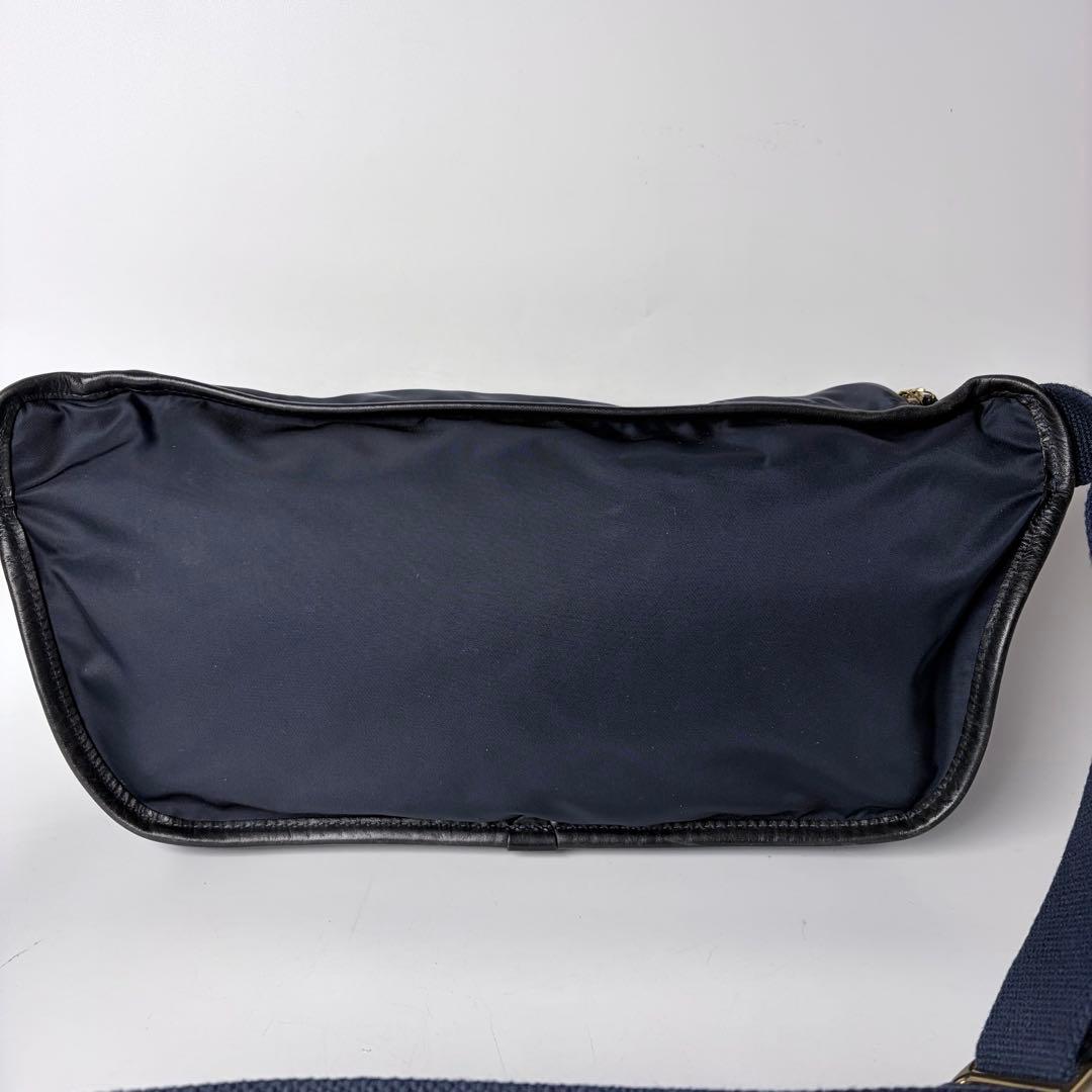 【YKK】フェリージ Felisi 427-2ボディバックウエストバック紺