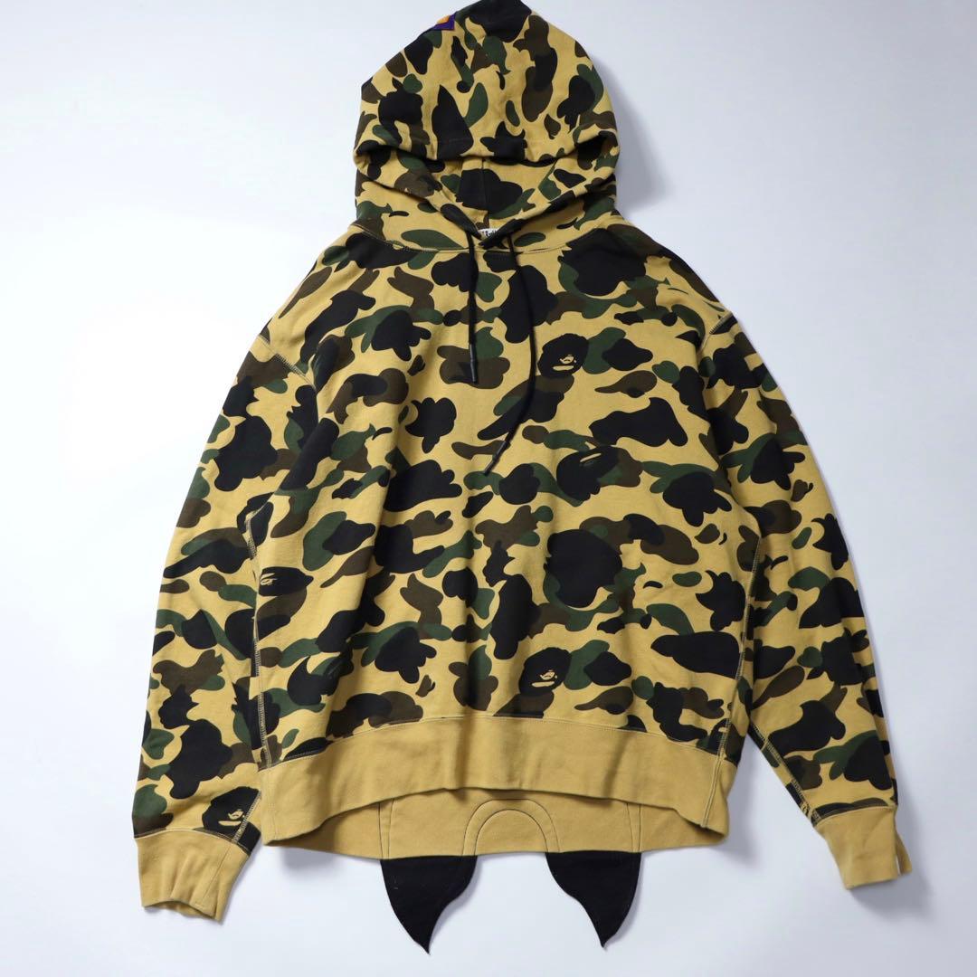 レア　A BATHING APE エイプ　1st カモ シャーク パーカー