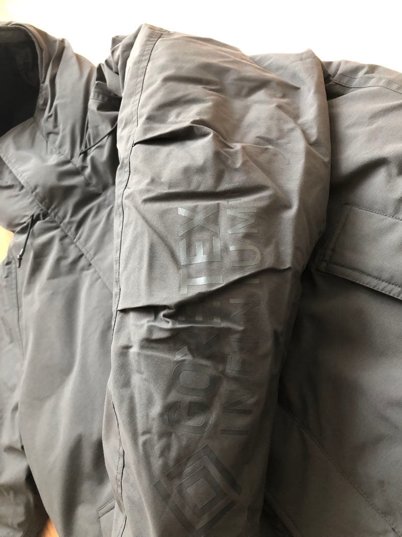 +phenix GORE-TEX INFINIUM DOWN／ダウンジャケット