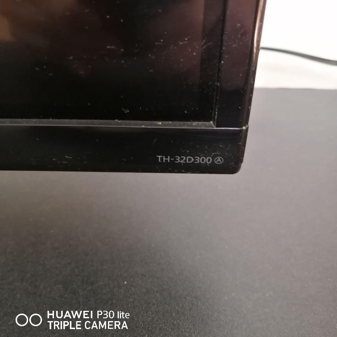 Panasonic TH-32D300 32インチテレビ