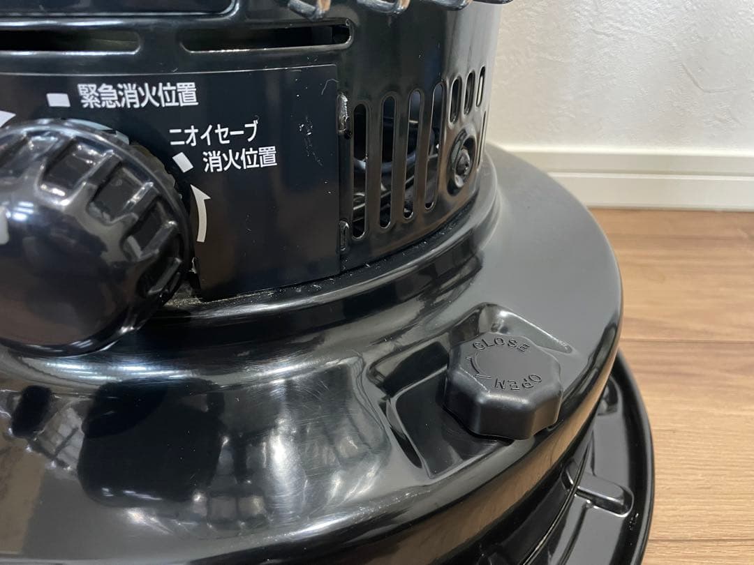 U*ー様 トヨトミ KS-67H ブラック 黒 石油ストーブ 対流型 20年製