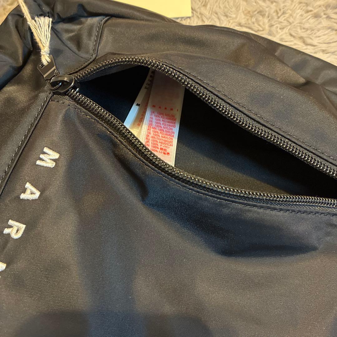 く*ま様 【新品】MARNI マルニ (M01634 M00TJ) ボディバッグ