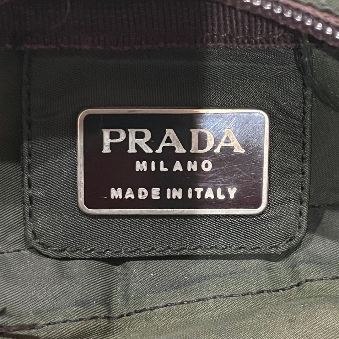 PRADA オリーブグリーン バックパック ミニリュック