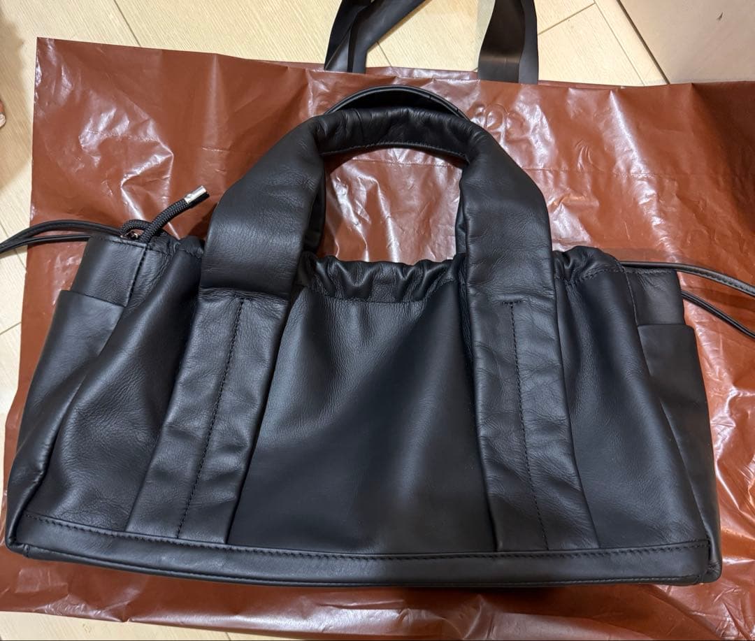 美品　イアパピヨネ　マルチウェイ巾着ボストンバッグ　ouchi企画