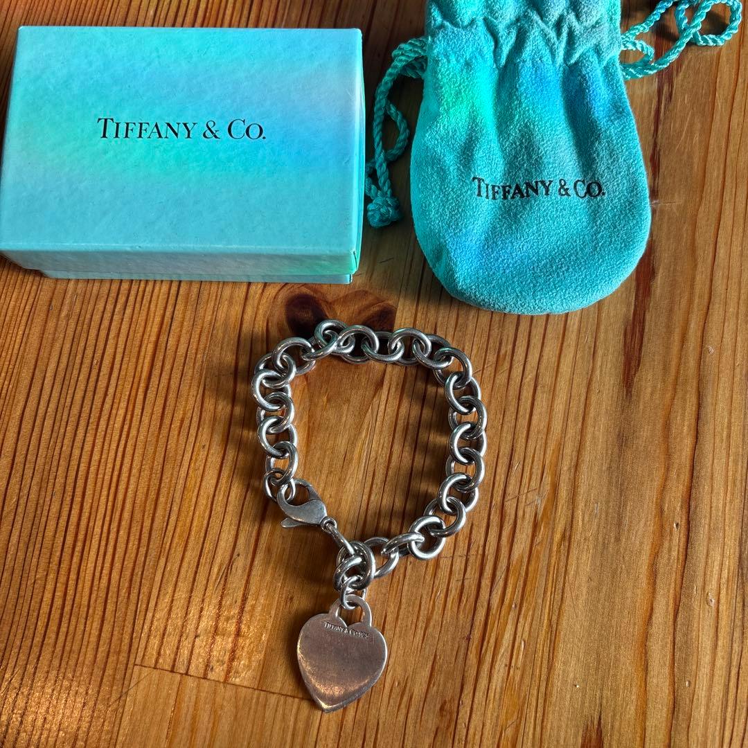 Tiffany & Co. シルバーブレスレット ハートチャーム