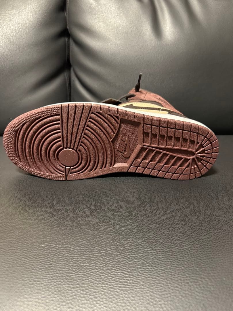 Nike Air Jordan 1 Mid ベージュ/ブラウン（残り29日）