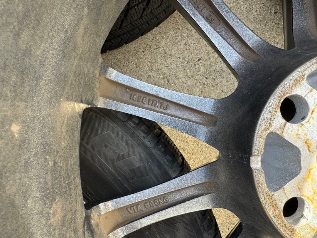 スタッドレス　アルファード30 4本 BS BLIZZAX ブリザック　VRX