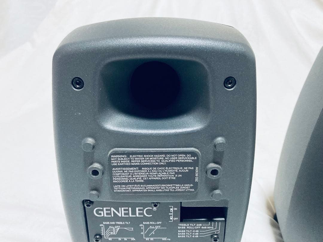 GENELEC 8020B スピーカー ペア 動作良好 台座・金具付 希少
