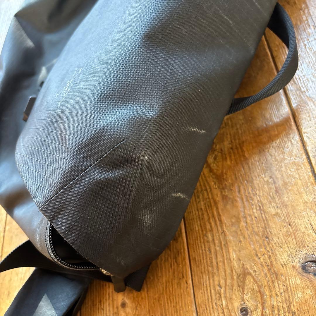 【お値下げ】Arc'teryx Granville 10 Courier Bag