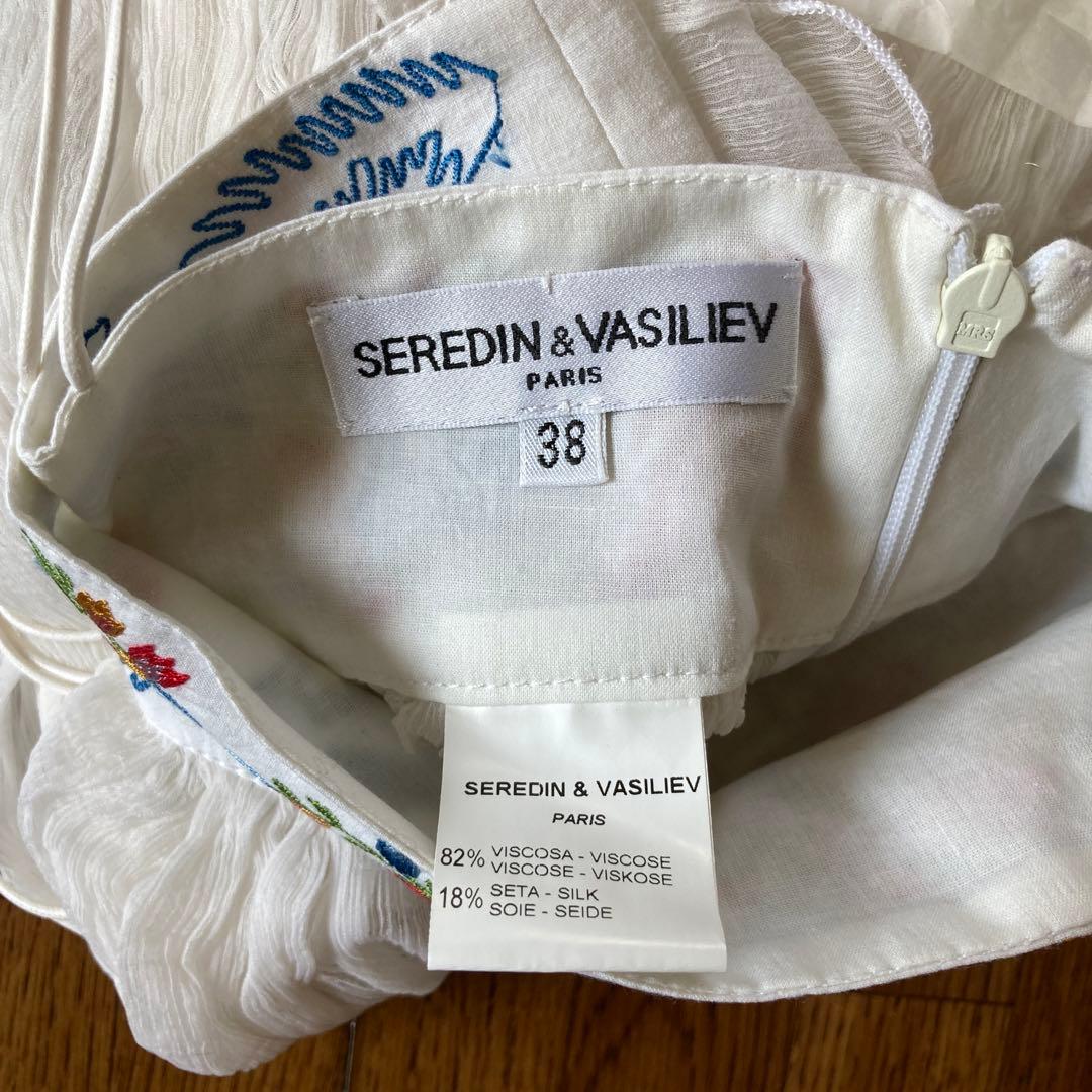 セレディン＆ヴァシリエフSeredin&Vasiliev 刺繍シースルートップス