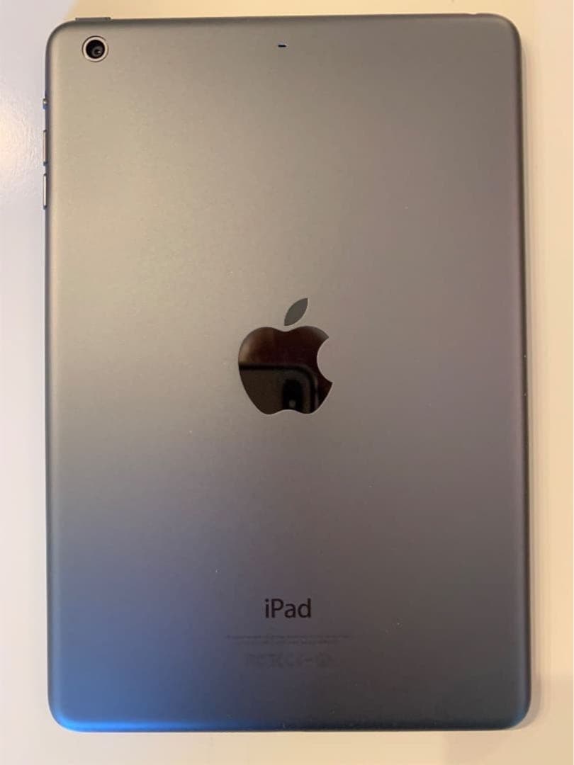 iPad mini 2 Wi-Fiモデル 64GB [スペースグレイ]