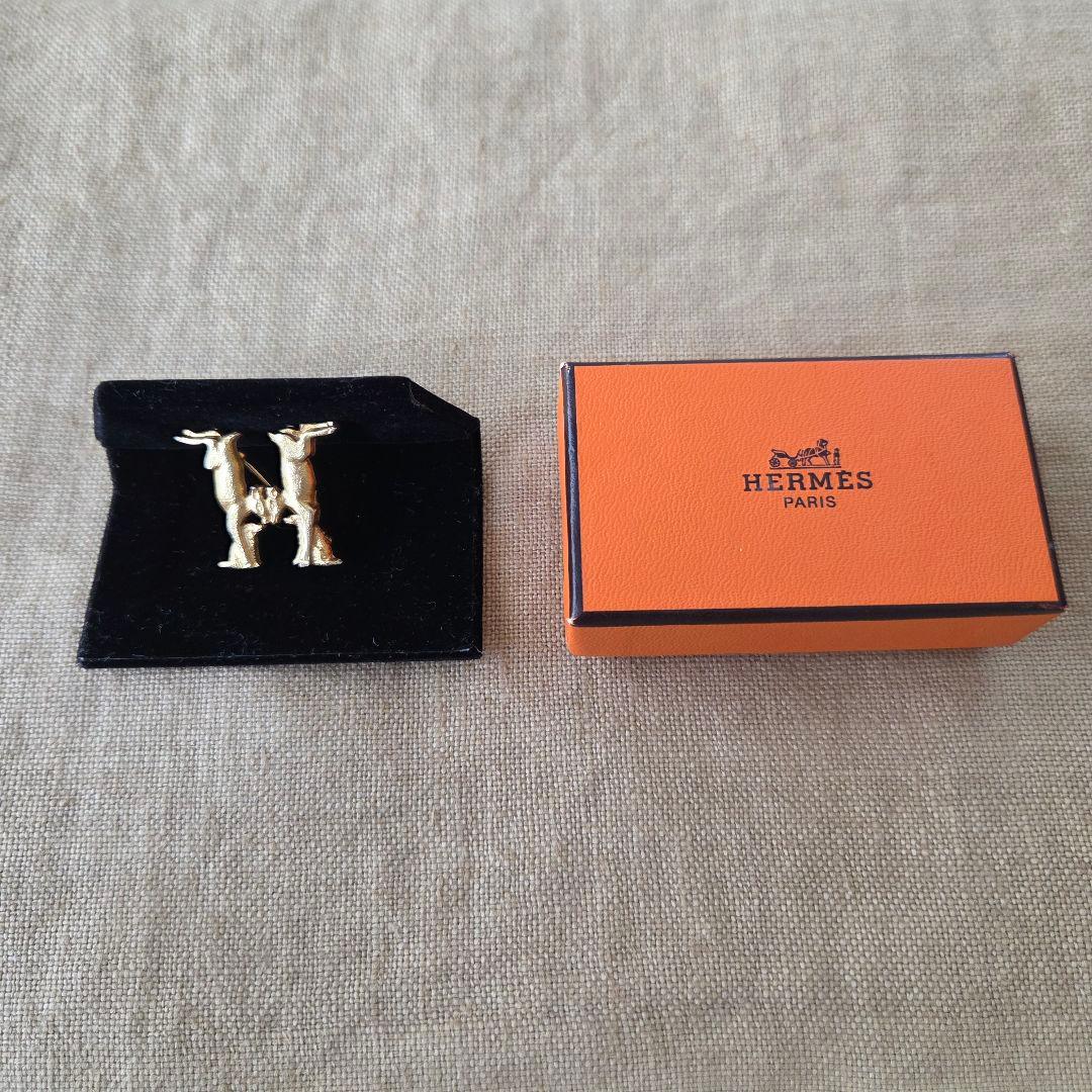 エルメス　ブローチ