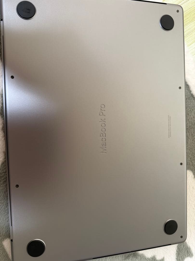 Apple MacBook Pro M3 14 インチ　スペースグレー　1TB