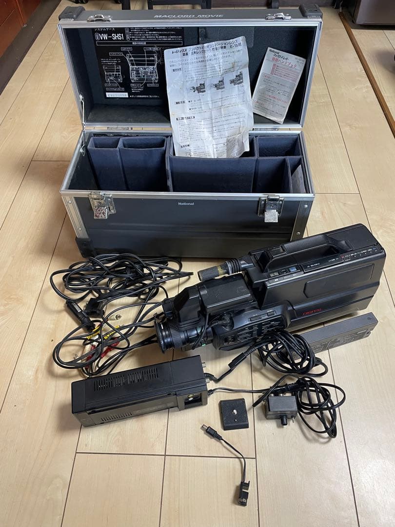ナショナル NV-MS100 マックロードムービー VHSビデオカメラ ジャンク