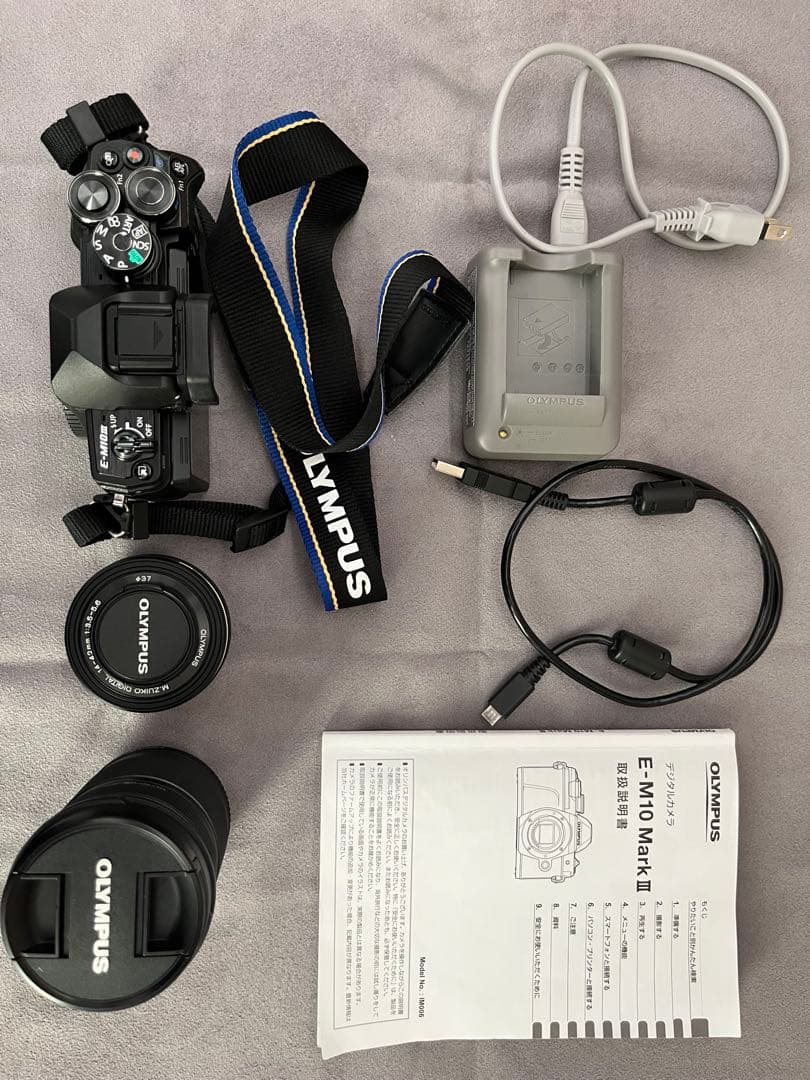 OLYMPUS OM-D EM10 MarkⅢ EXダブルズームキット ブラック