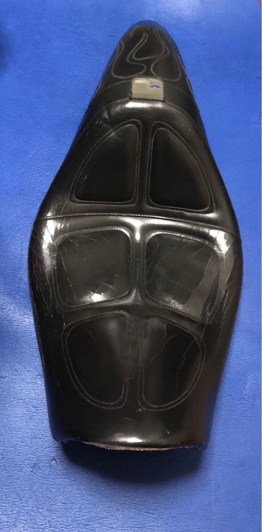 ホンダ　ワルキューレ　本革　コルビンシート　バックレフト取り付け穴付き