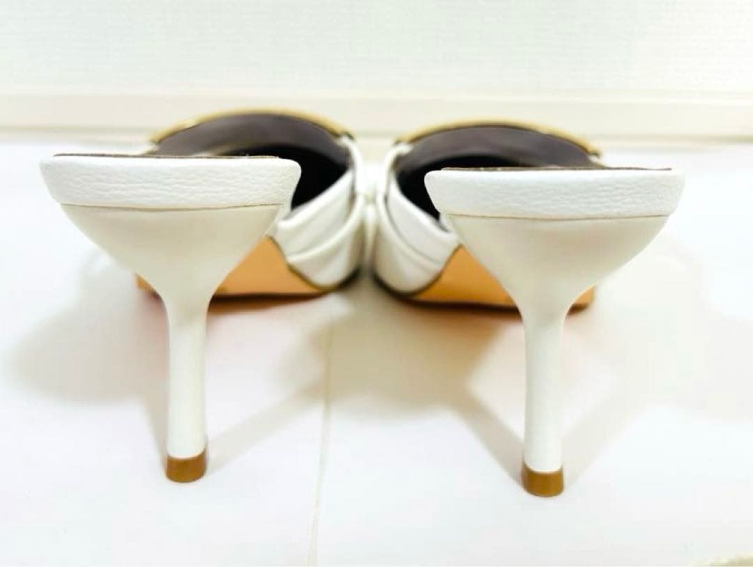 極美品❣️1度使用　aimeine エメイン　ゴールドモチーフポインテッドミュール