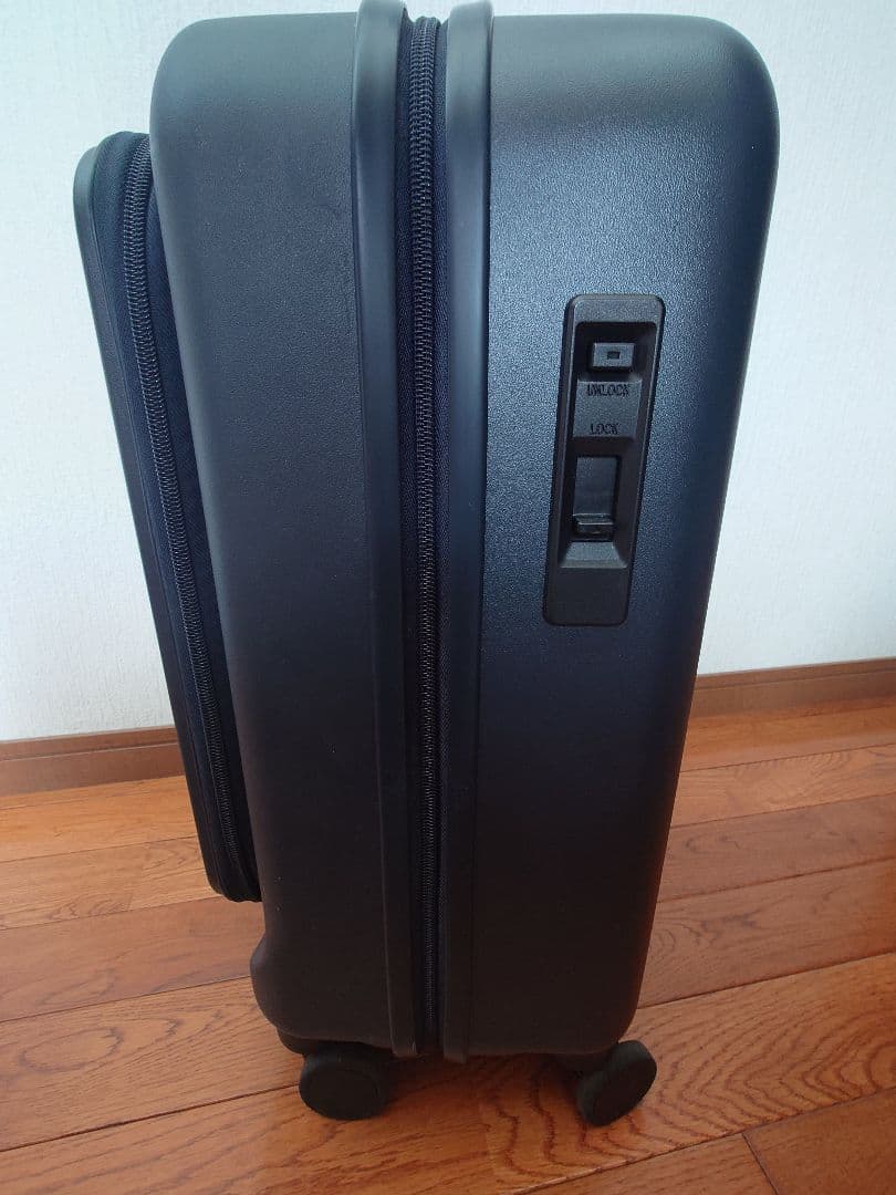 ミレスト スーツケース 31L