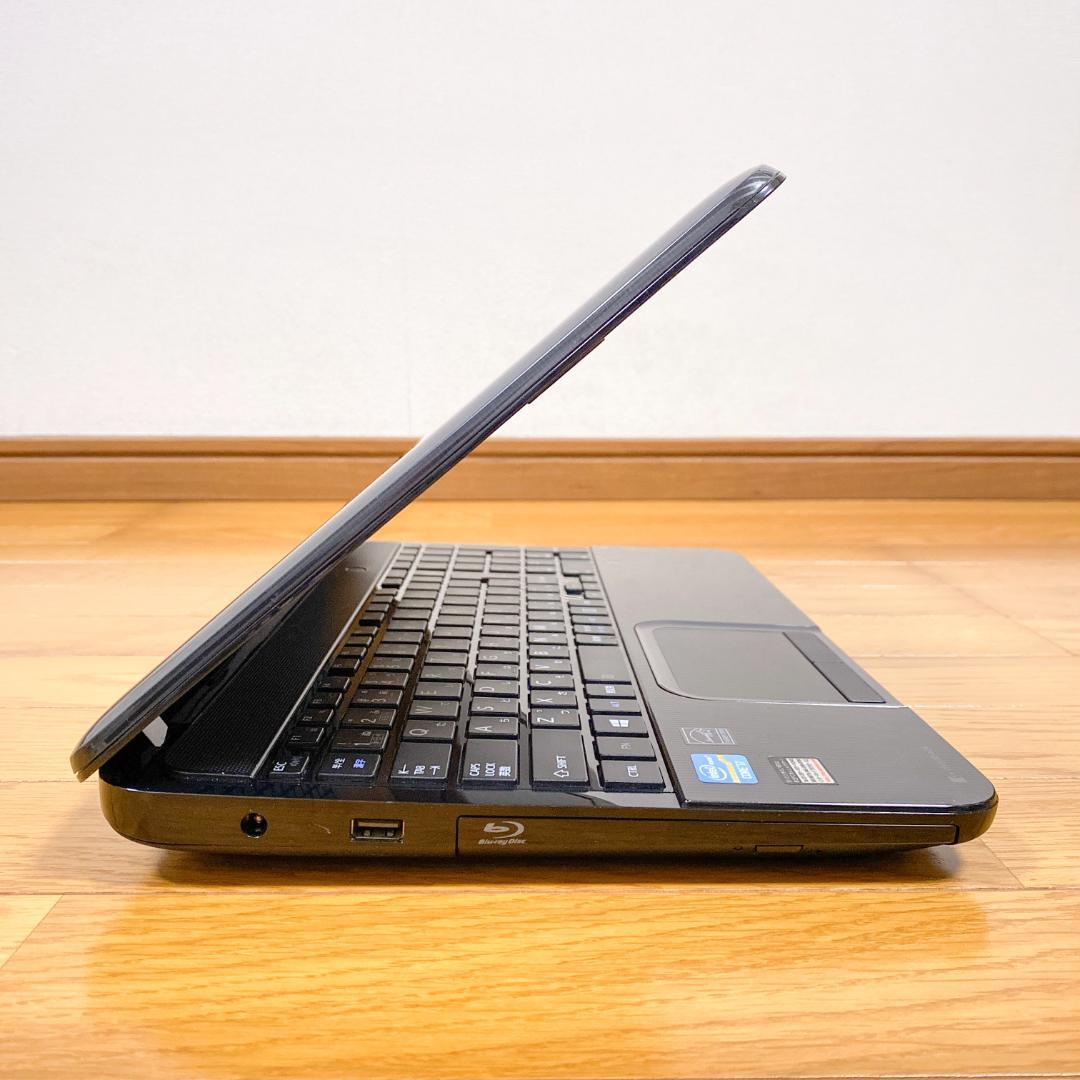 オフィス2021✨高性能4コアi7 快適SSD メモリ8 東芝ノートパソコン黒