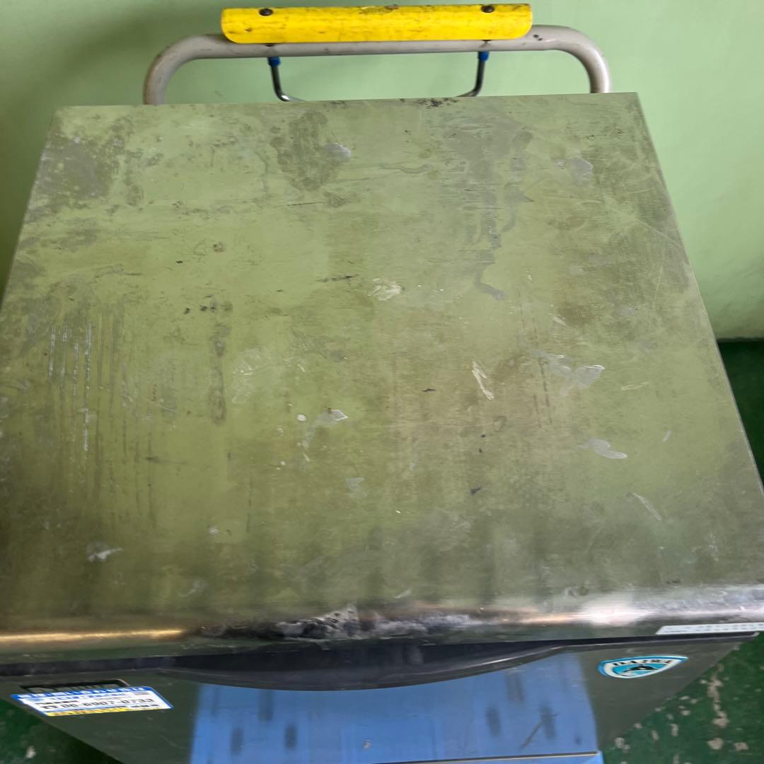 ヒ*シ様 DAIWA ダイワ キューブアイスメーカー DRI-35LME 日本製