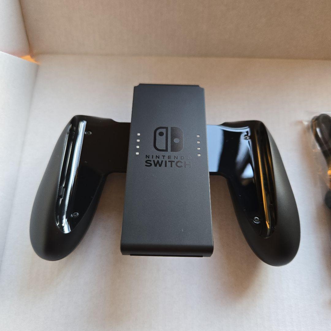 万*✨様 Nintendo Switch　本体