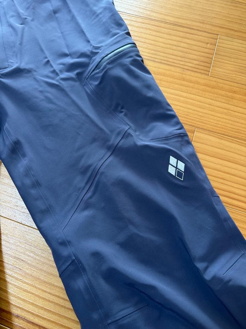 mont-bell モンベル パウダートラックビブパンツ　Mem's