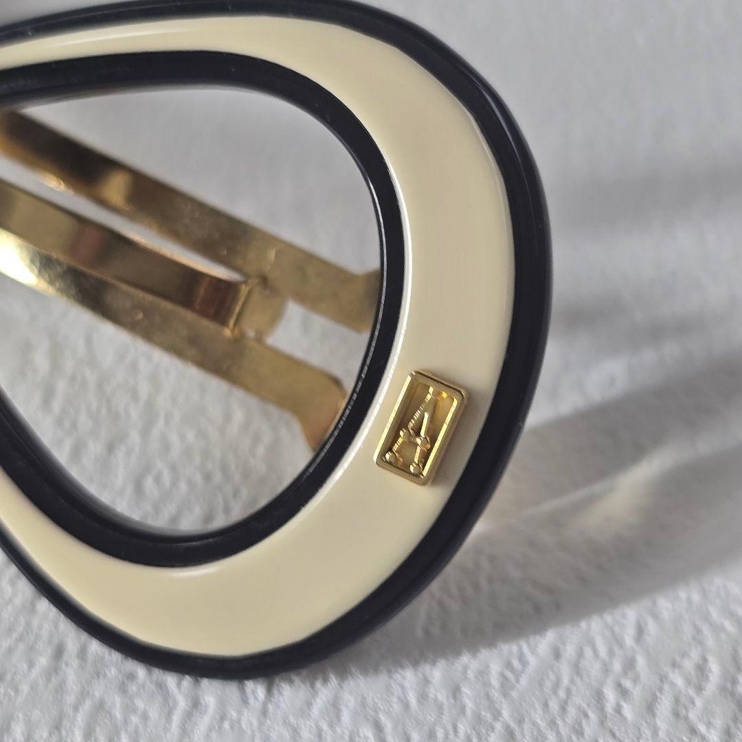 新品同様　ALEXANDRE DE PARIS　リボンバレッタ　８cm