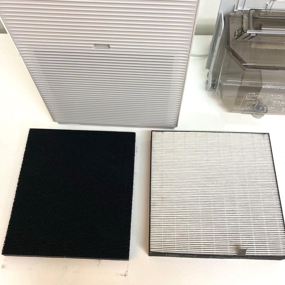 A19-44 DAIKIN　加湿ストリーマ空気清浄機　MCK70Z-W