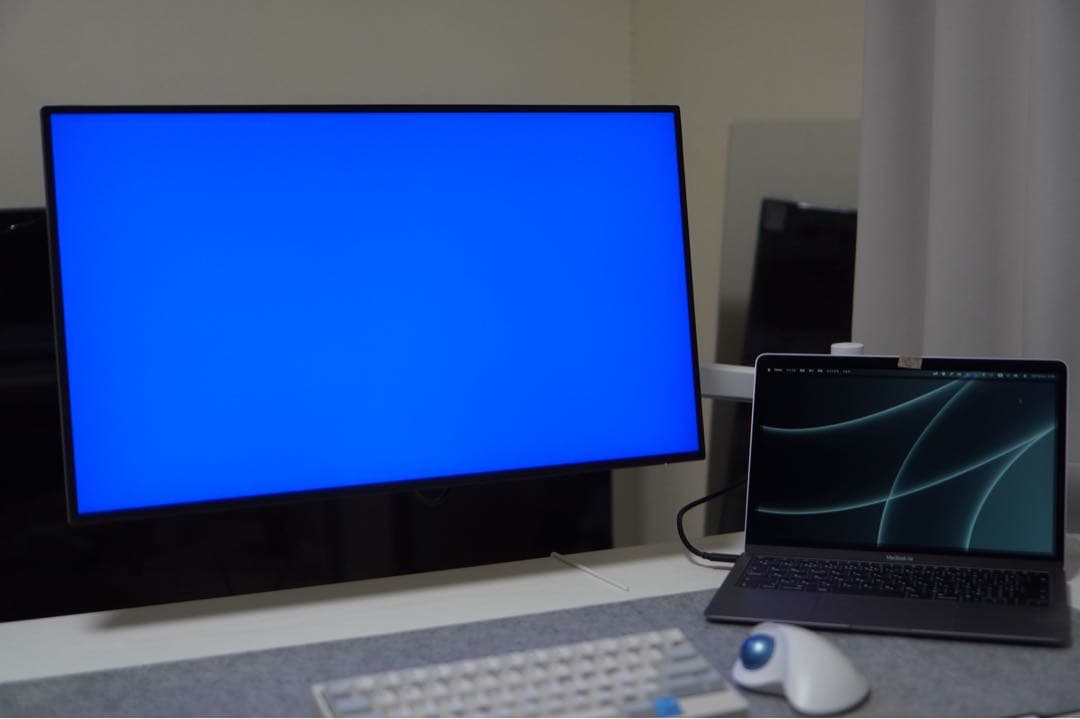 【美品】Dell U2723QE 最新ファームウェア　4kモニター デル