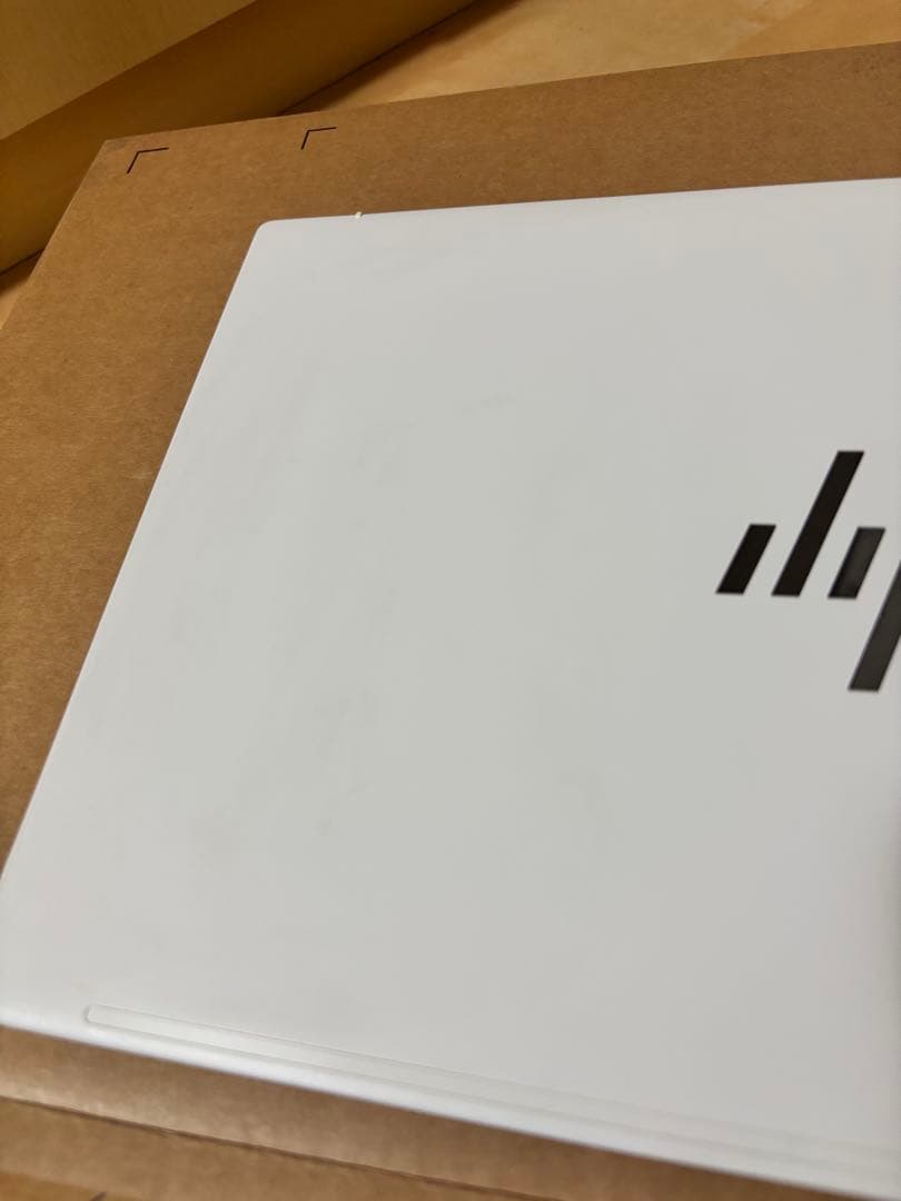 ノートパソコン　HP Pavilion Aero 13-be