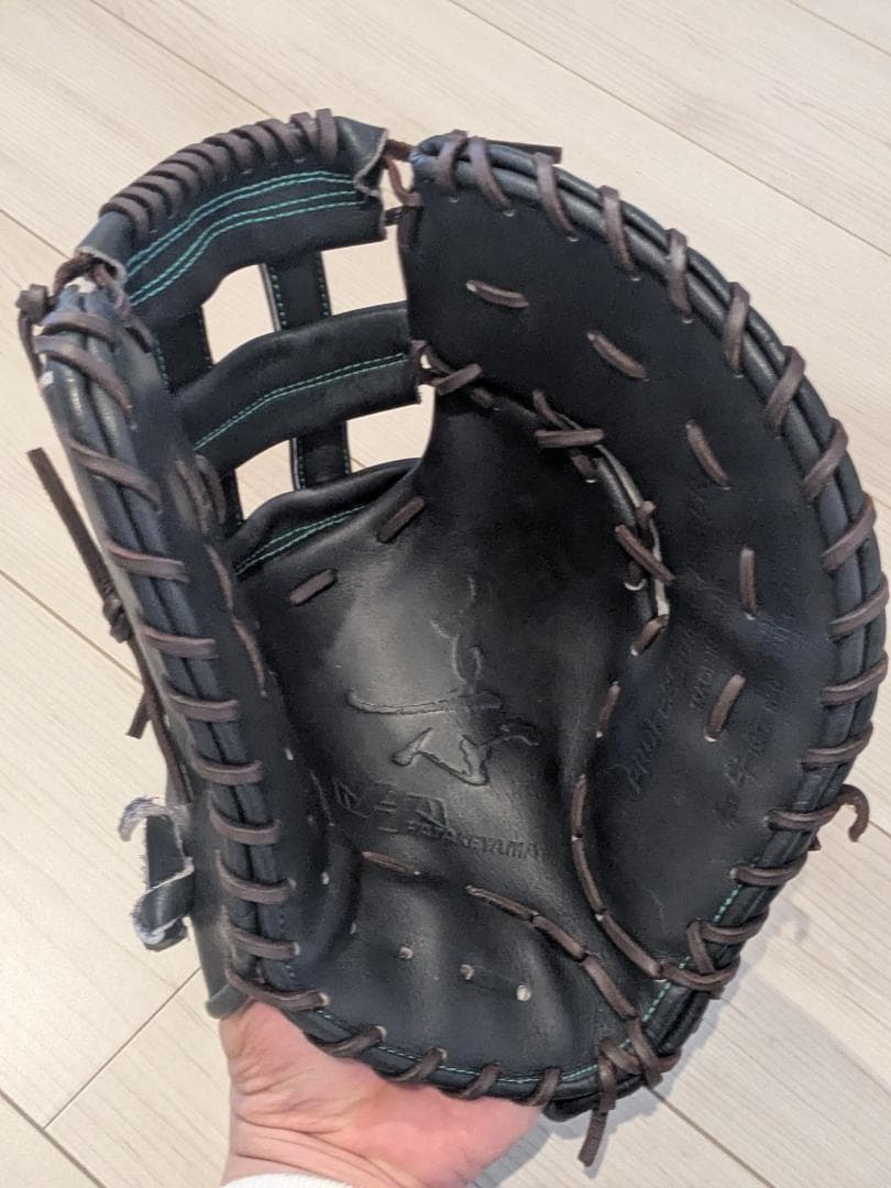 ハタケヤマ　V-F1jbファーストミット　硬式