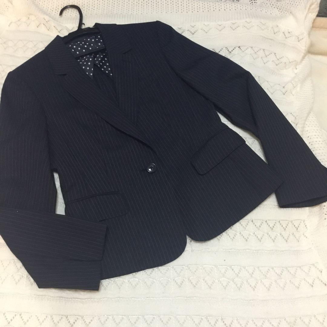 未使用　新入学スーツ　３点セット　紺ストライプ　１３号　nline