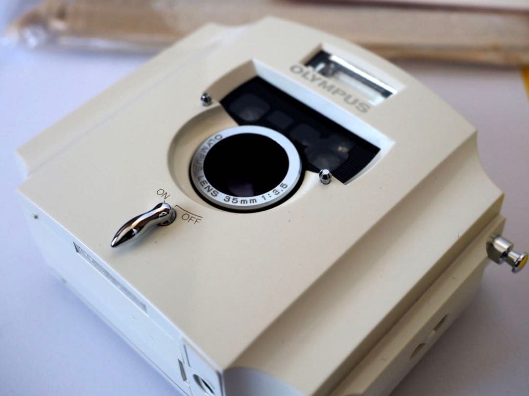 【希少】オリンパス エクリュー / Olympus Ecru