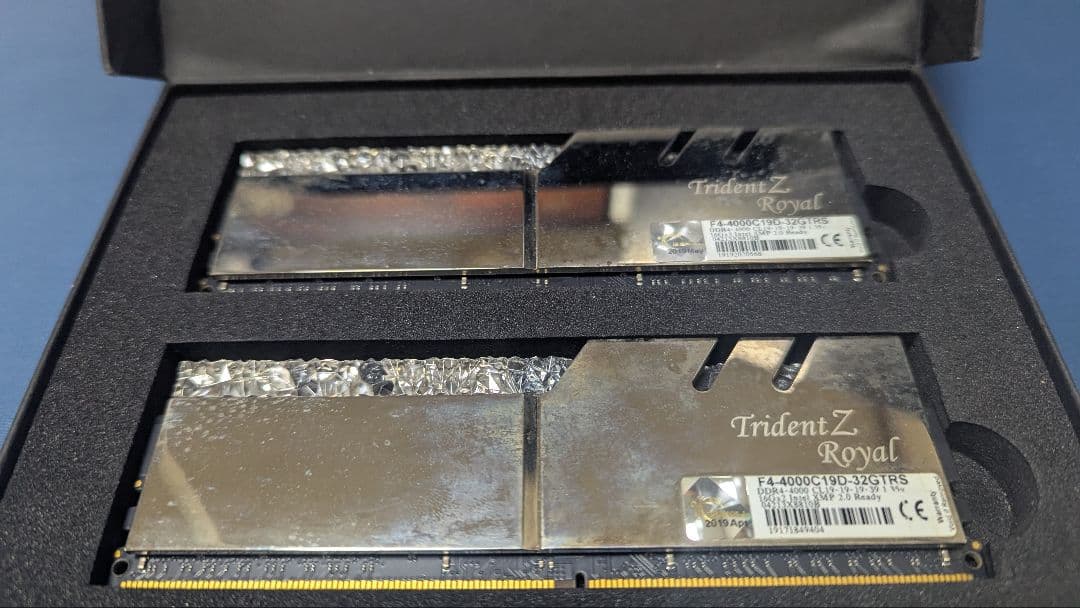 メモリー G.SKILL TridentZ  DDR4 4000MHz 32GB