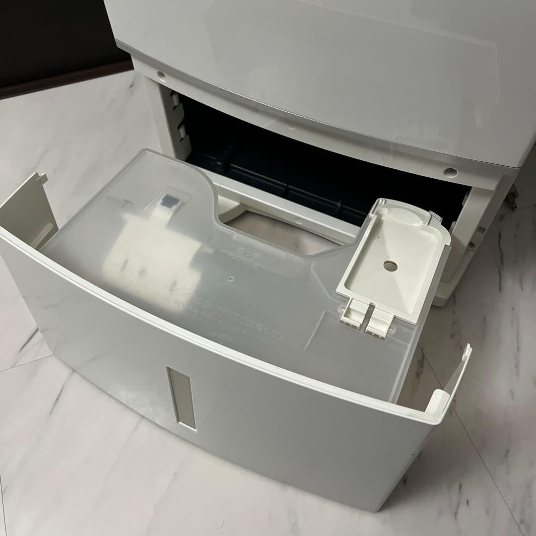 送料無料★匿名配送　三菱　衣類乾燥機除湿機　MJ-PV240PX-W【ジャンク】