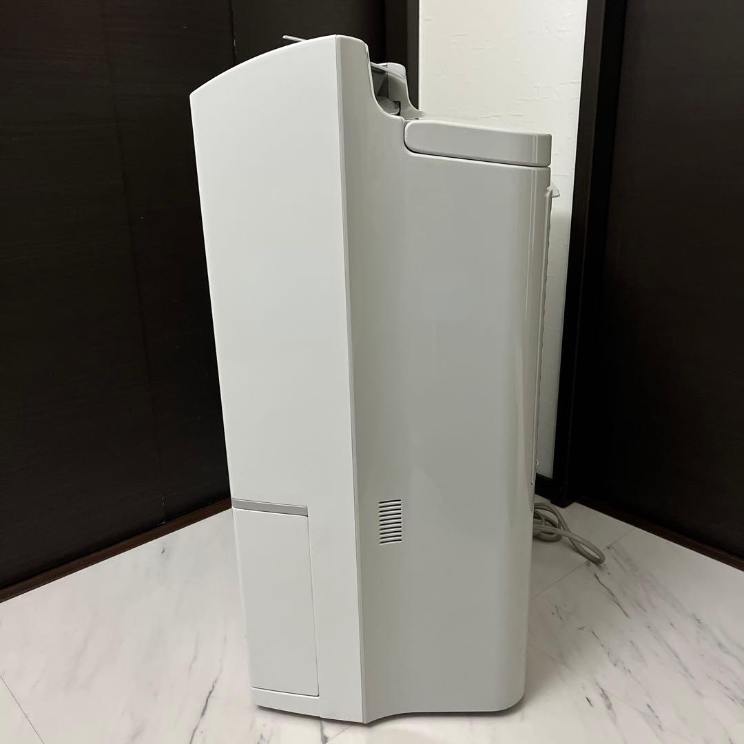 送料無料★匿名配送　三菱　衣類乾燥機除湿機　MJ-PV240PX-W【ジャンク】